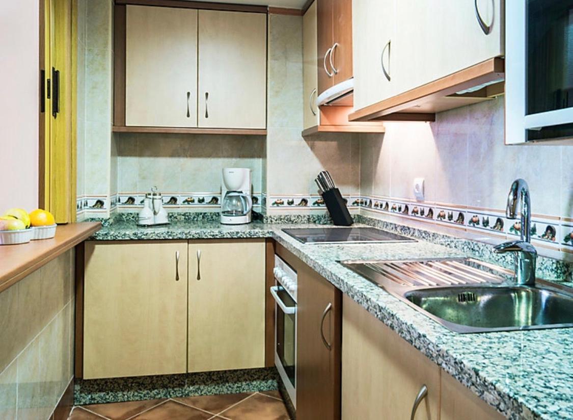 Apartamentos Torreon Del Mar Benalmadena Bagian luar foto