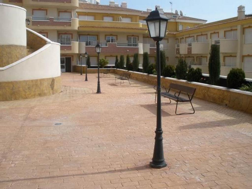 Apartamentos Torreon Del Mar Benalmadena Ruang foto